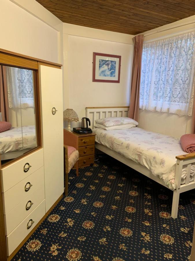 Bed and Breakfast Hafan Y Coed - Haven Of Trees Abercraf Экстерьер фото